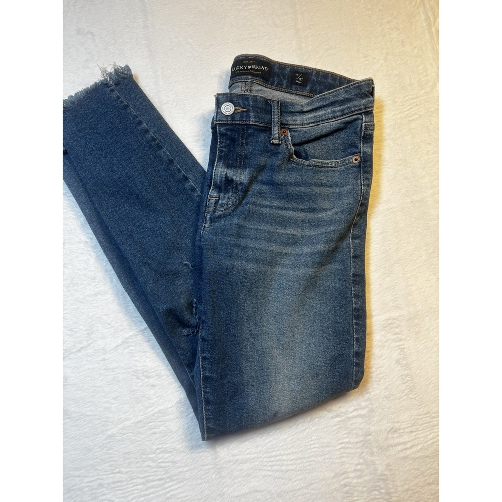 Lucky Brand Stella Skinny Jeans Women's Size 4/25 Dark Wash Blue Stretch Denim